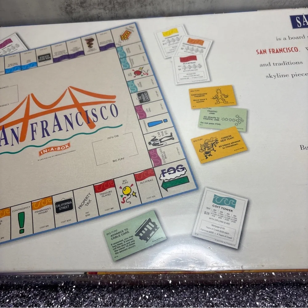 San Francisco In-A-Box Kids Puzzle & Game – Colorful Multicolor City Set